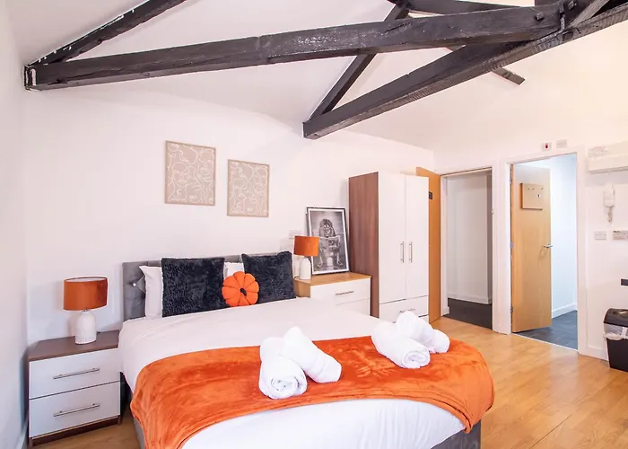 Apartamento Spacious With Parking - 10 Mins To Centre